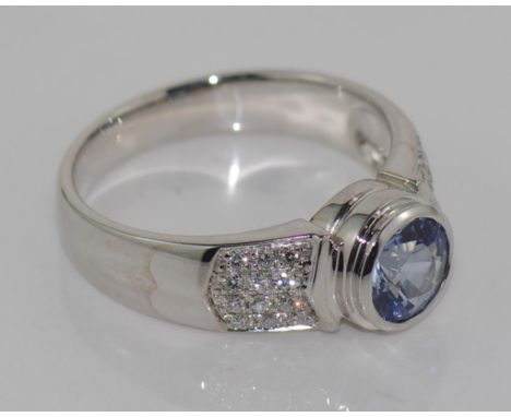 18ct white gold Ceylon sapphire & diamond ring set with 1.16ct sapphire, 24 diamonds = 0.20ct, weight: 5.8grams approx, size: