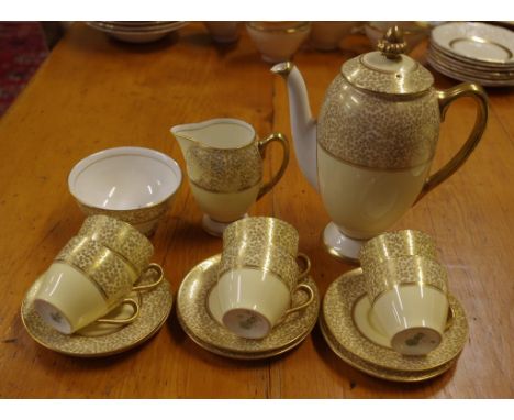 Royal Doulton 15 piece coffee set with gilt decoration, comprising 6 coffee cups & saucers, coffee pot, sugar & creamer