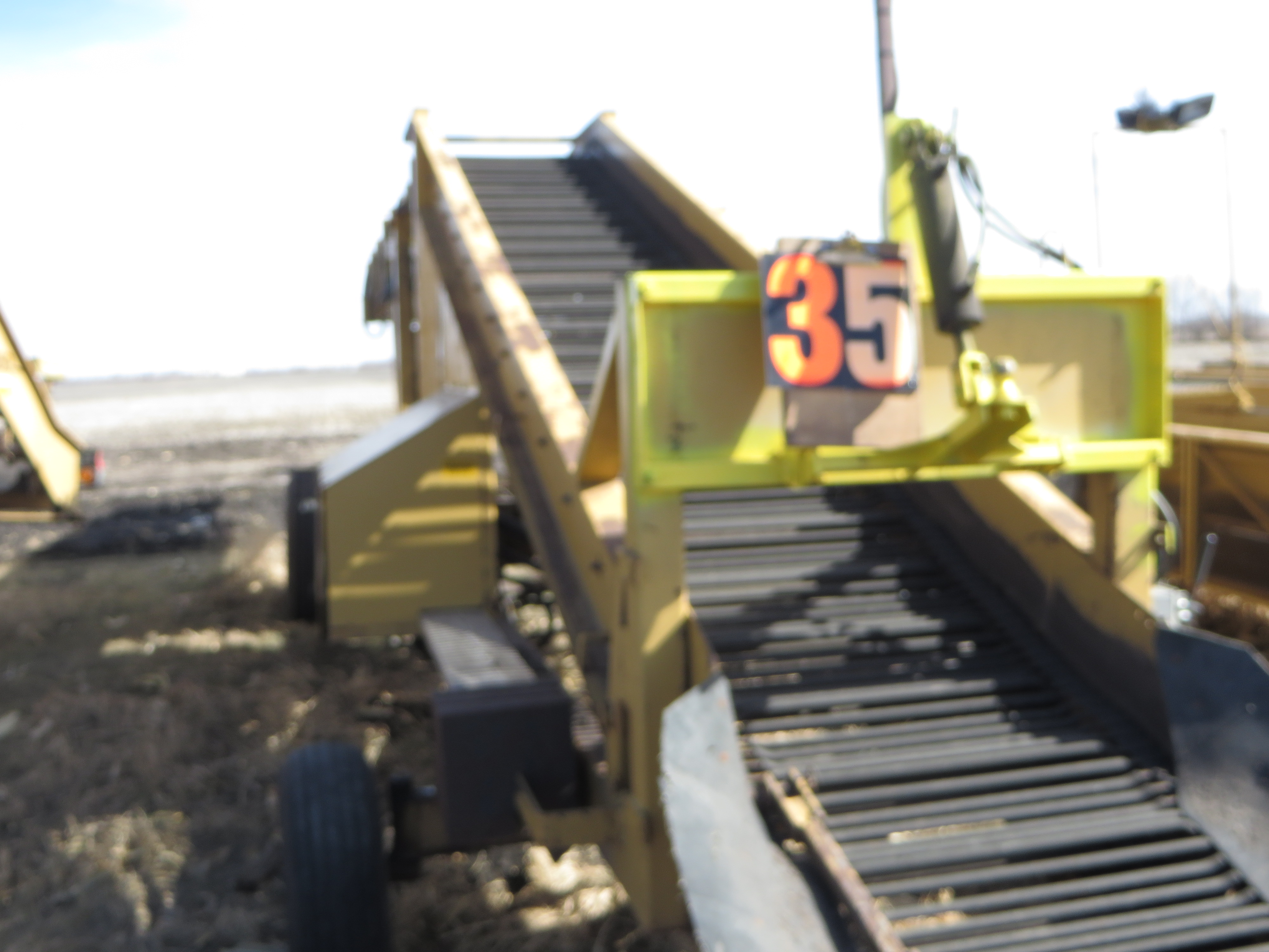 Potato piler double L, 881 , 45ft x 36â€™â€™ telescopic