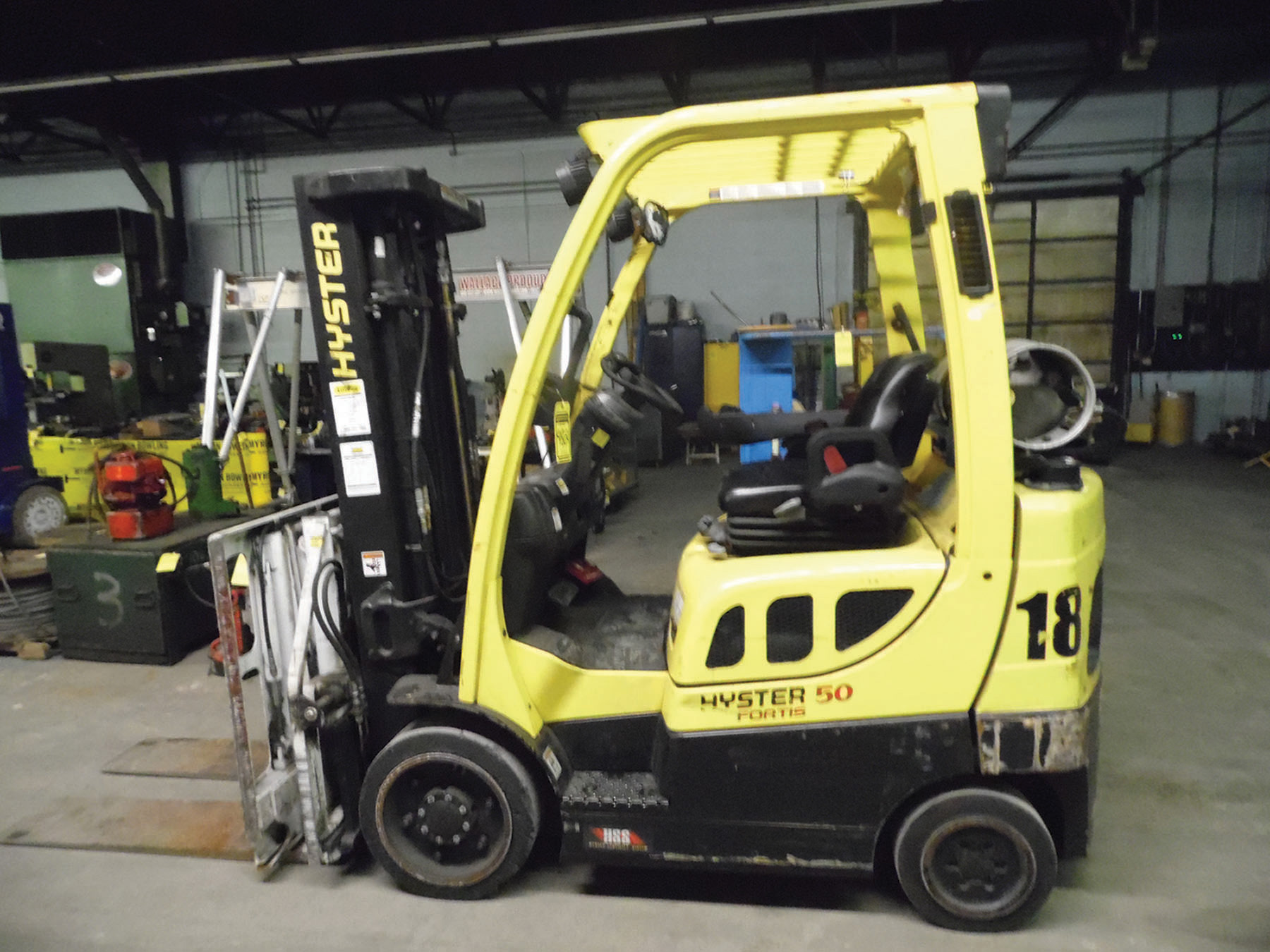 Hyster 5 000 Lb Cap Forklift Model S50t 3 Stage Mast Solid Tires Lp Gas 13 051 Hours Sing