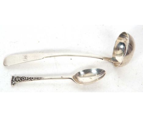 Mixed Lot: A Scottish Provincial toddy ladle in fiddle pattern, engraved with a monogram, marked three times with the initial