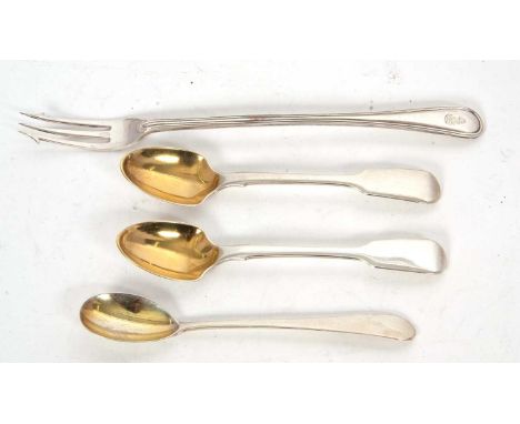 Pair of George IV silver fiddle pattern teaspoons with gilt lined shaped bowls, hallmarked London 1829, makers mark for Adey 