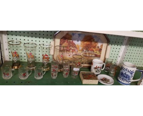 SHELF OF HUNTING SCENE GLASSES ETC