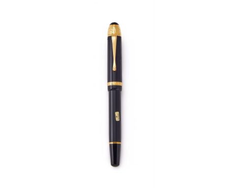 MONTBLANC, WRITERS EDITION, VOLTAIRE A LIMITED EDITION FOUNTAIN PEN, NO. 07419/20000, 1995 Cap and Barrel: Black resin cap an