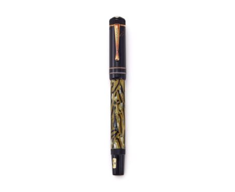 MONTBLANC, WRITERS EDITION, OSCAR WILDE A LIMITED EDITION FOUNTAIN PEN, NO. 05366/20000, 1994 Cap and Barrel: Marbled cream a