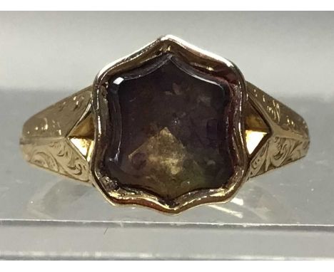 GEM SET SIGNET RING,unmarked, size S