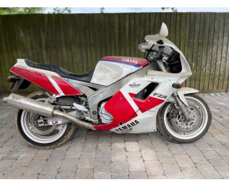 'Barn find' Yamaha FZR1000 Genesis being offered without Reserve. The FZR1000 Genesis was Yamaha's answer to the inline-four 
