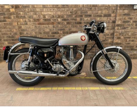 Good looking 'Gold Star' Replica, based on a BSA B31. In production from 1945 to 1959 and was the first new BSA model post-WW