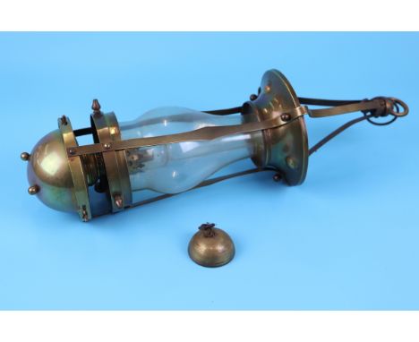 Ships hanging oil lamp