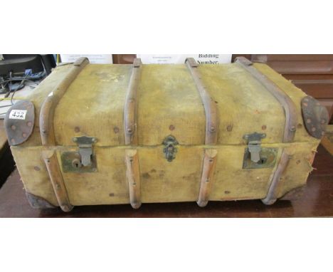 Traveling trunk