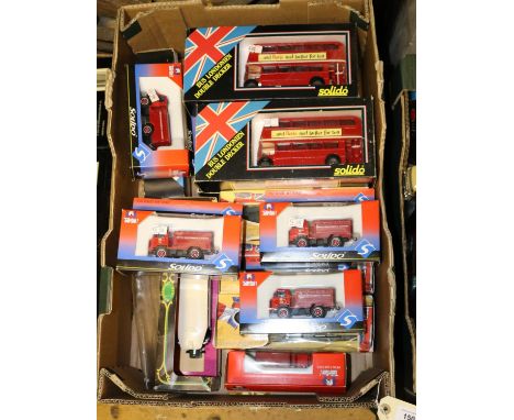 31 Solido Vehicles. 3x US Army D.U.K.W. 4x R.T. Double Decker Buses, 2 red and 2 dark green. 2x Paris Renault single deck bus