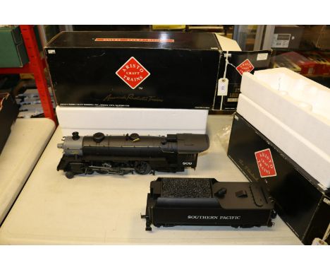 Gauge One Aristo-Craft electric Southern Pacific 4-6-2 tender locomotive (ART-21410). In unlined black livery, with 809 to ca