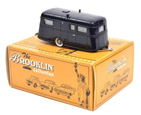 A Brooklin 1937 Pierce-Arrow Travelodge (BRK80). A trailer (caravan) in dark blue with frosted glazing, spare tyre to rear an