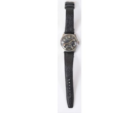 D marked Doxa wristwatch. Serial D4645183. Steel case with brushed finish, excellent condition, 34mm without crown. Fixed lug