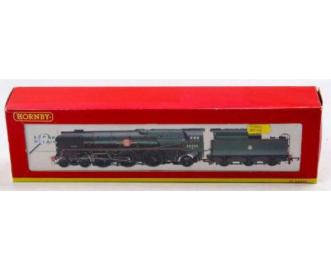Hornby R2204 BR lined green Merchant Navy class engine and tender 'Bibby Line' (G-BG)