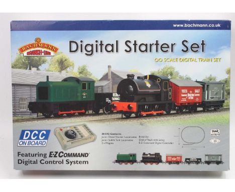 A Bachmann Branch Line No. 30-042 00 Gauge digital starter set comprising of Junior Diesel Shunter locomotive, saddle tank an