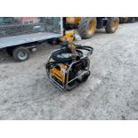 JCB BEAVER HYDRAULIC POWER PACK WITH HOSES AND BREAKER
