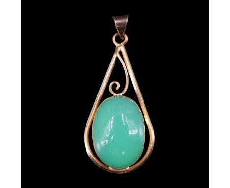 A contemporary chrysoprase/jade pendant, comprising a stylised berry-like arrangement of an oval cabochon bezel-set below a w