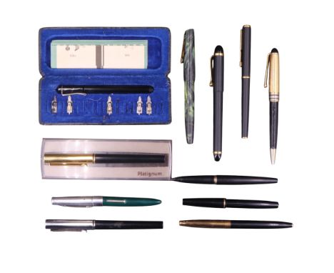 A group of vintage fountain pens together with a Pelikan Graphos draughtsman's pen etc
