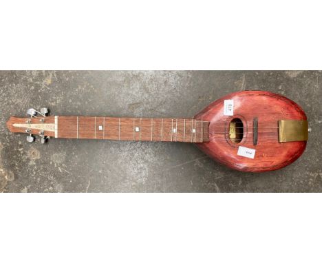 Verso Cosmo: The Designer Guitar Made From a Bent Sheet of Steel