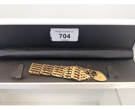 9ct yellow gold gate bracelet. [12.64grams] 