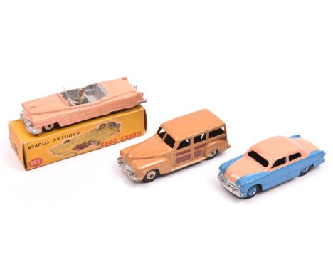 3 Dinky Toys American Cars. Ford Fordor Sedan (139A/170), high-line example in pink and mid blue, with mid blue wheels. Plus 