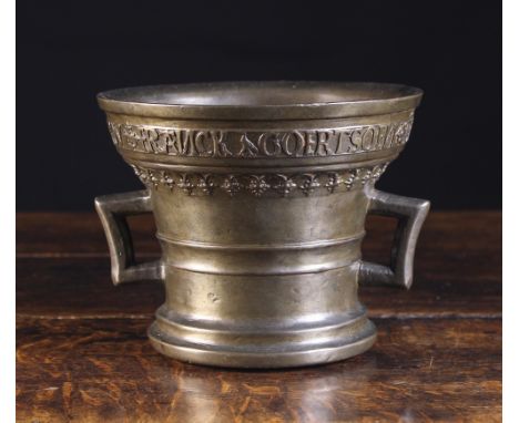 An Early 16th Century Bronze Marriage Mortar. The rim cast  with a band of text; 'FRANCK GOERTSOEN EN LYSKEN VAN BALEN SYM HU