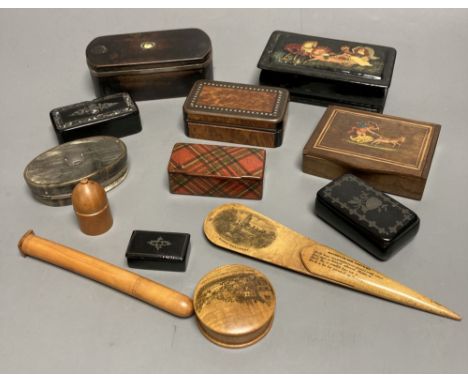 A collection of snuff boxes, mostly 19th century, including horn, tartan, mauchline, black papier mache and other treenCONDIT
