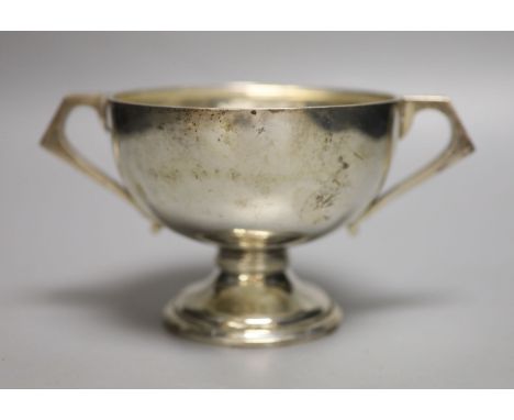 An Anglo-Indian silver two-handled pedestal rose bowl, marked C &amp; K (Cooke &amp; Kelvey), snake and SIL, height 10cm, 12.