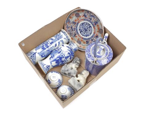 Box with Chinese porcelain covered vase and vase, around 1800 (hairline and chips covered vase), porcelain teapot, 20th centu