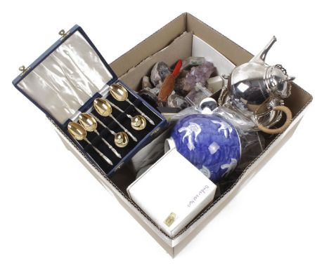 Box various b.u. minerals, Daalderop teapot with warmer, crystal coasters in box, porcelain pot with lid, cassette with gold-