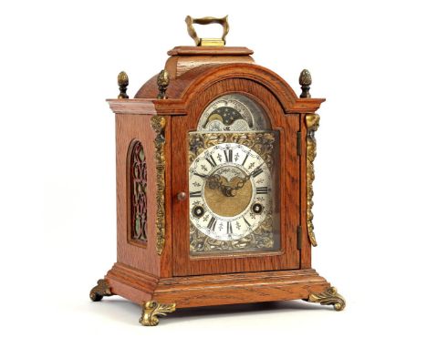 Warmink table clock with moon phase, in oak case 26 cm high