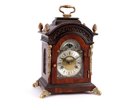 James Powell table clock in walnut veneer cabinet, &amp; nbsp; 34 cm high