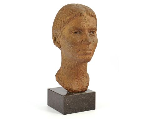 Pieter d'Hont (1917-1997)Bronze bust of a girl, on marble base, presumably year & nbsp; 1991 & nbsp; total 43 cm high, weight