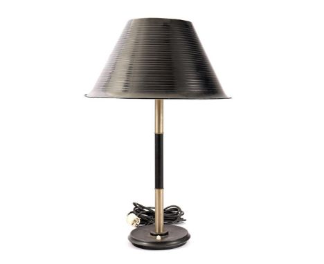 Giso table lamp by Gispen, model 5020, designed by Willem Hendrik Gispen, made by the Gispen factory around 1950, the shade i