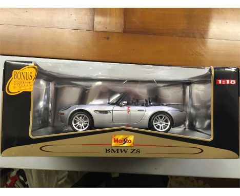 Large scale James Bond boxed BMW Z8