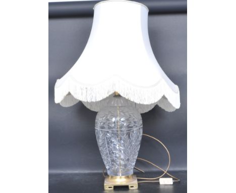 A retro vintage mid 20th century hand blown crystal glass Waterford crystal style table lamp by Nathan Lagin Co having impres