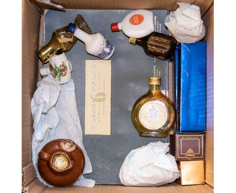 ***ITEM LOCATED AT BISHTON HALL***&nbsp;Six of Scotland's Finest Malt Whiskies in Miniature in original presentation case. A 
