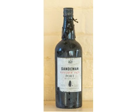 ***ITEM LOCATED AT BISHTON HALL***A bottle of 1970 Sandeman Vintage Port, bottled in 1972.