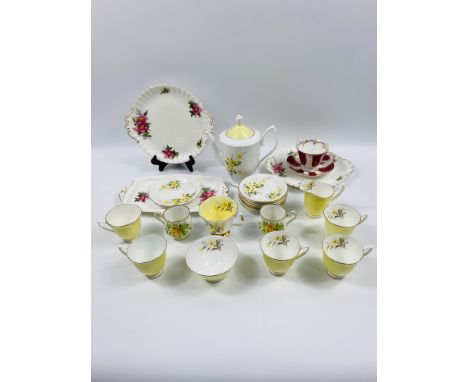 A collection of approximately 25 pieces of Royal Albert bone china, to include Marquis, Tea Rose, Prairie Rose . Tea pot, cup