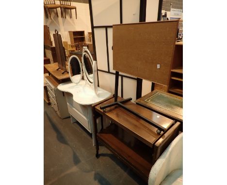 Mixed furniture including painted four drawer chest with similar two drawer dressing table with triptych mirrors oak fire scr