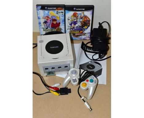 NINTENDO GAMECUBE  WHITE CONSOLE AND TWO GAMES, games included are Sonic Adventure 2 Battle and Tales of Symphonia (both disc
