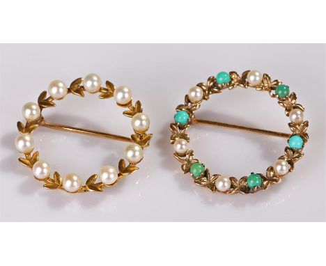 Two 9 carat gold brooches, the first with pearl and turquoise spheres with leaf ring, 27mm diameter, together with another pe