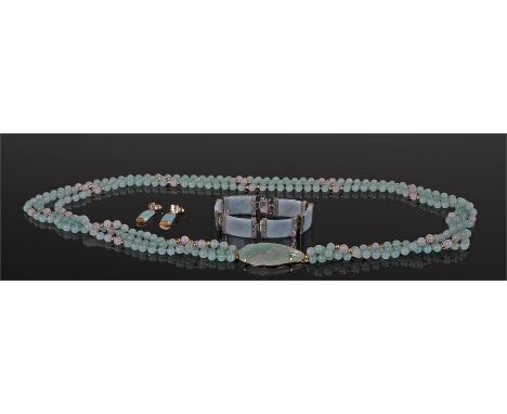 9 carat gold and jade earrings, together with a necklace and bracelet (3)