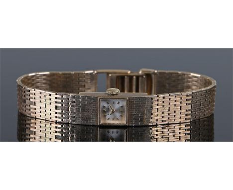 Rotary 9 carat gold ladies wristwatch, the silvered dial with baton hours, 9 carat gold bracelet and clasp, case 10mm diamete