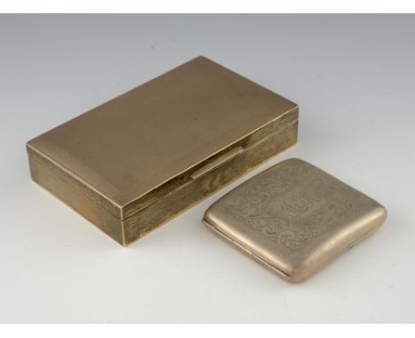 Modern silver cigarette box with engine turned decoration, by Cohen & Charles, Birmingham, 1969, and a cigarette case with en