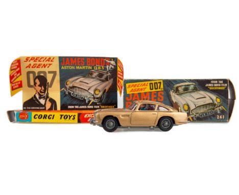 CORGI TOYS - 261 JAMES BOND'S ASTON MARTIN D.B.5,boxed with stand