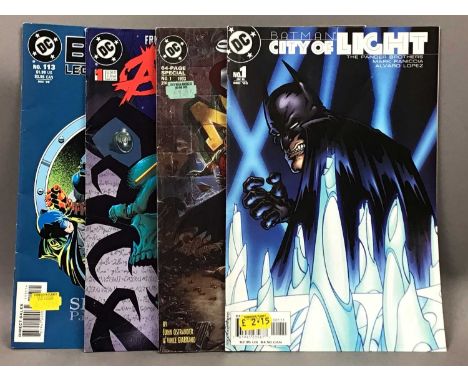 DC COMICS - BATMAN,a lot of approximately 200 comics circa 1990s - early 2000s featuring various series and sub-series includ