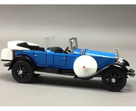 FRANKLIN MINT,three 1:24 scale models, 1928 Stutz Black Hawk Boattail Speedster, 1936 Bugatti Type 575C and 1907 Rolls-Royce 