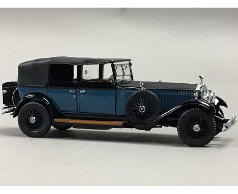 FRANKLIN MINT,two 1:24 scale Rolls-Royce models, 1998 Seraph and 1929 Phantom 1 Cabriolet De Ville, both boxed (2)